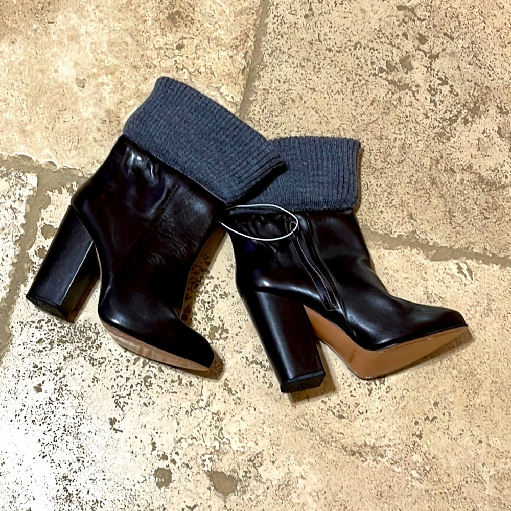 Rachel Comey Leather Ankle Boots Size 7 Wine 🍷 Colored  NWT